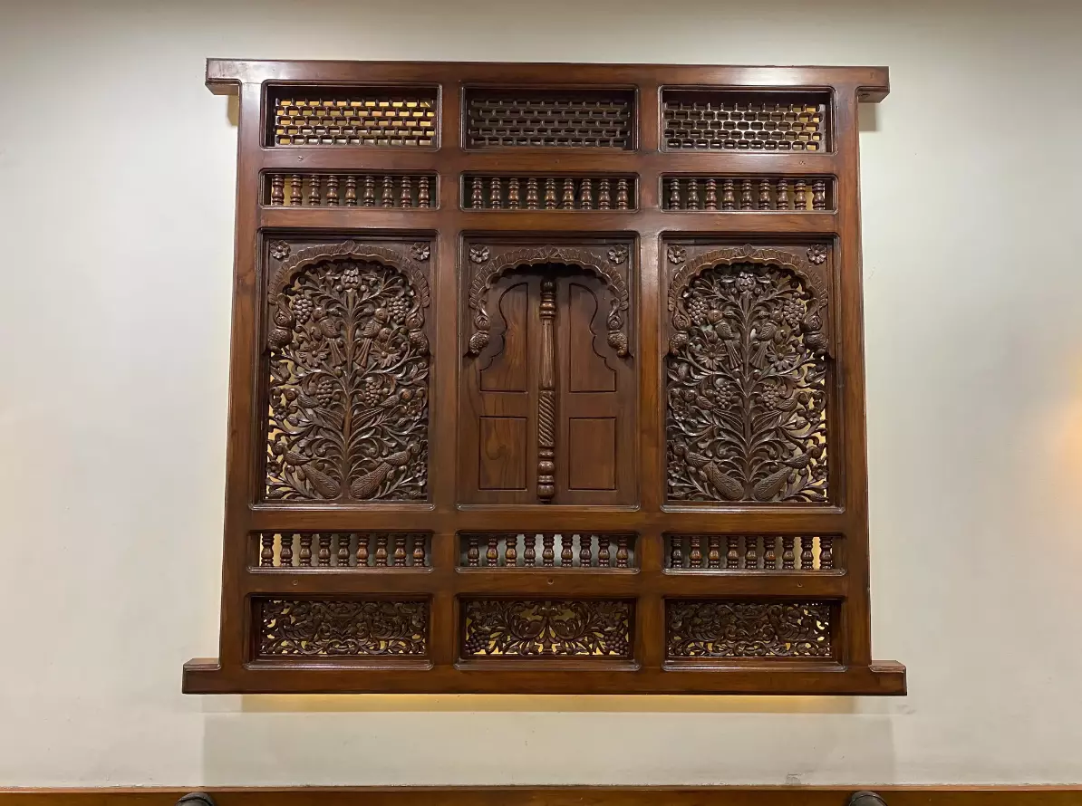 wooden article at mathura