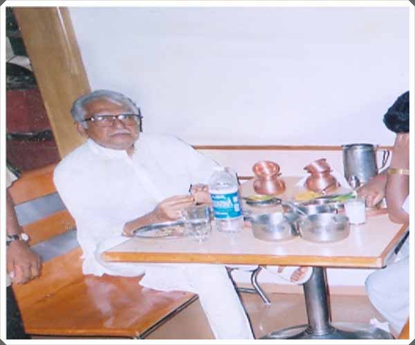 celebrity at mathura pune